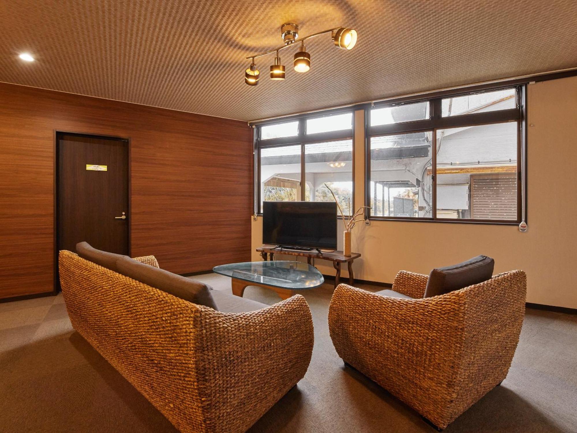 Guesthouse Ama Terrace Amami Eksteriør billede